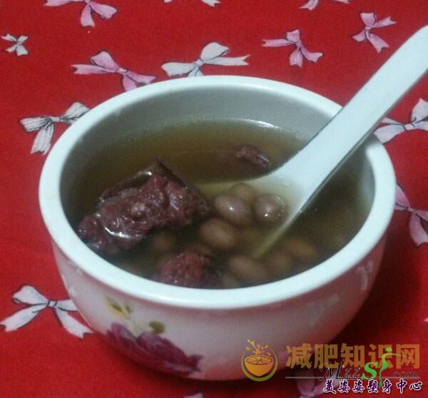 最适合夏季吃的三款清肠胃减肥餐