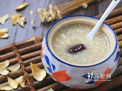 夏天喝什么最减肥 蜂蜜粥