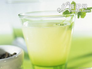 适合夏末的六款减肥饮品